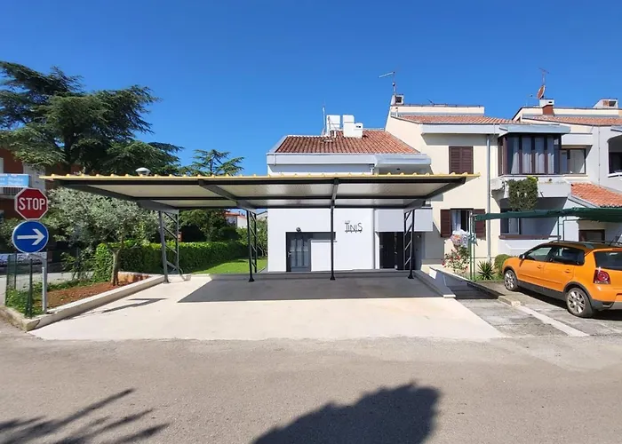 House Tinis 아파트 우마그