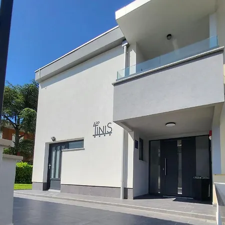 Appartamento House Tinis *